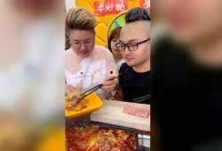 娱乐吃瓜酱叔叔