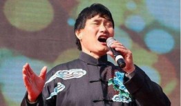 娱乐吃瓜群众朱之文,从农民歌手到娱乐焦点，揭秘他的吃瓜人生