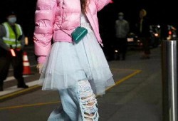 娱乐吃瓜裙,揭秘“吃瓜裙”背后的娱乐风云