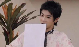 吃瓜最准的娱乐博主是谁,吃瓜界最准娱乐博主，谁才是你的瓜界风向标？