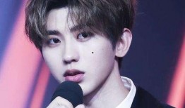 吃瓜娱乐八卦蔡徐坤微博,揭秘娱乐圈背后的娱乐八卦风云”